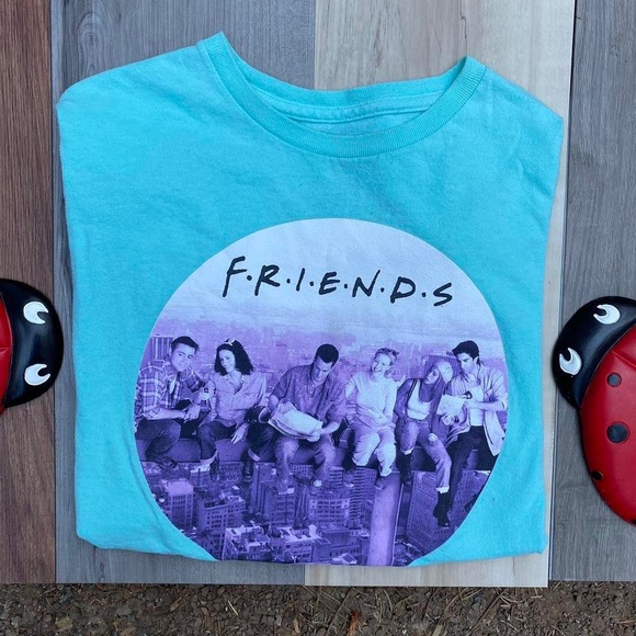 Friends Tee - Picture 2 of 5